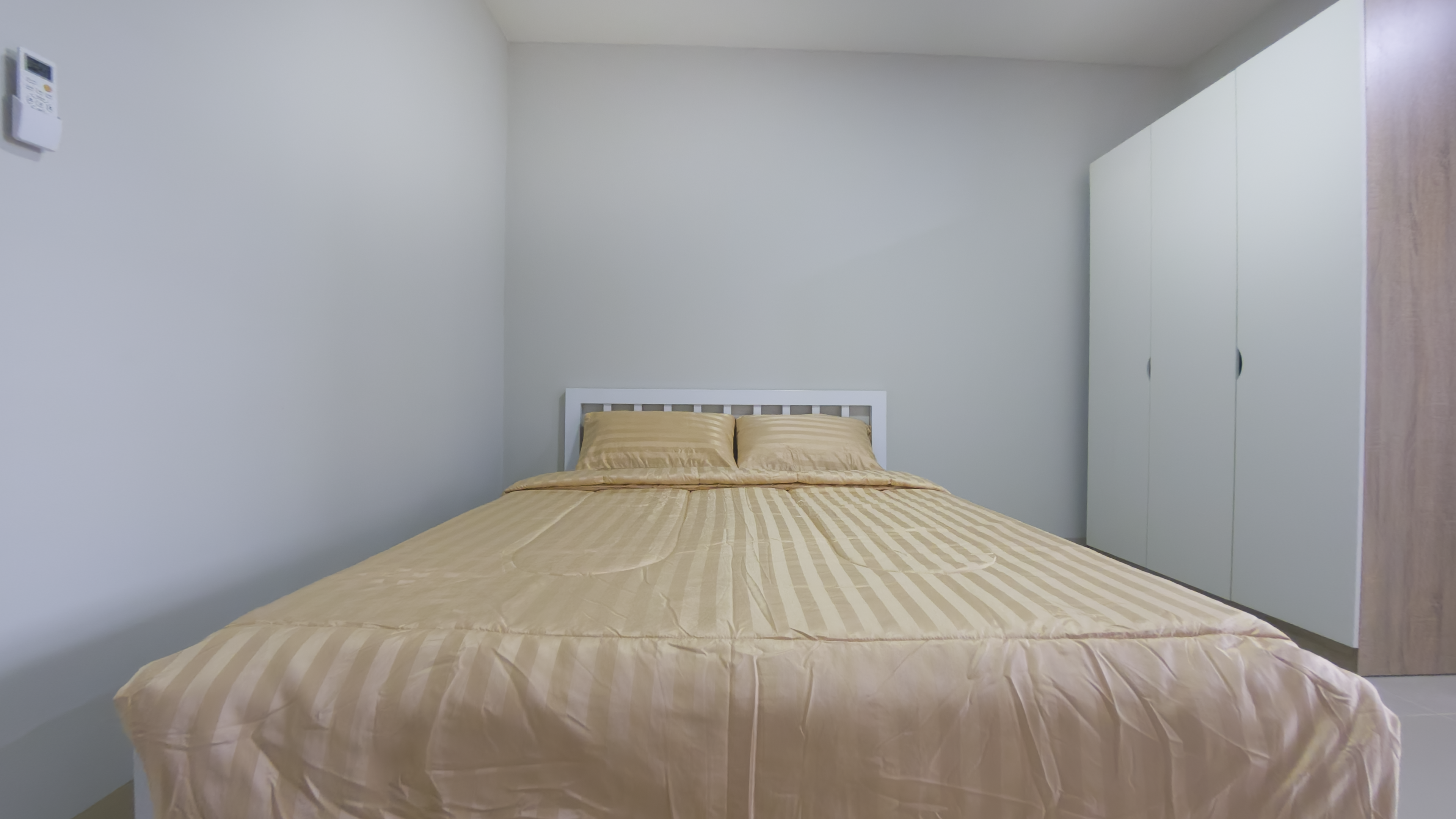 แกลเลอรี่ item five